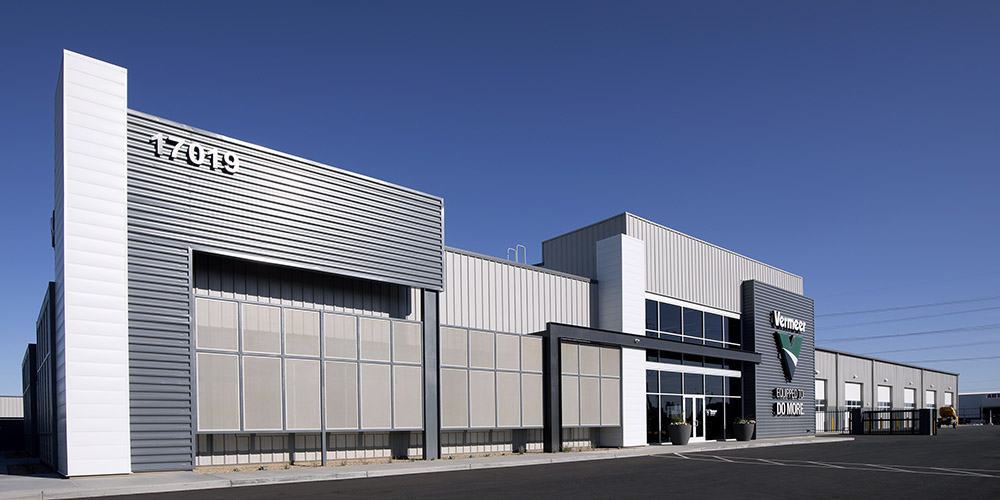 Heavy equipment dealership/service metal building