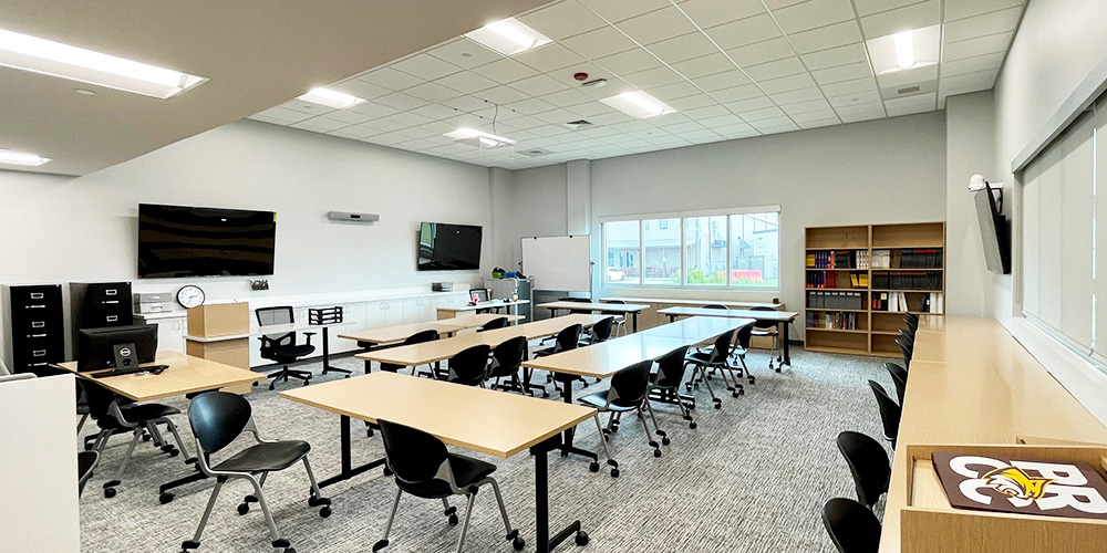 Aviation college campus metal building