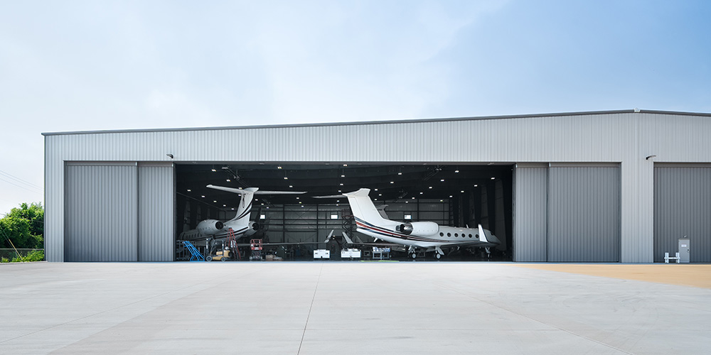 Airport hangar metal building