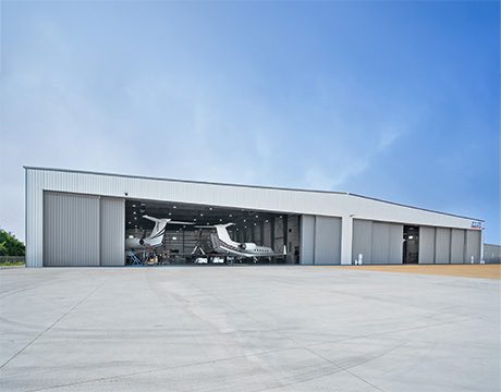 Metal building hangar